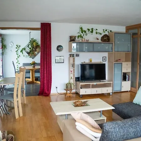Urlaub Mit Verglaster Terrasse Apartment *