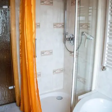 Urlaub Mit Verglaster Terrasse *